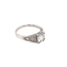 ART DECO 0.94 CARAT DIAMOND AND PLATINUM RING