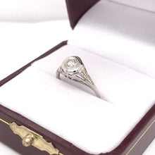 ART DECO FILIGREE RING WITH DIAMOND ACCENT