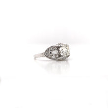 ART DECO 0.97 CARAT DIAMOND PLATINUM RING
