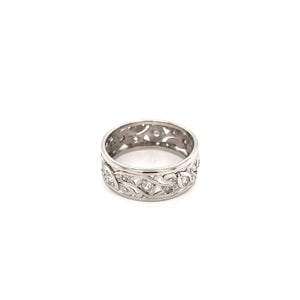 ANTIQUE PLATINUM AND DIAMOND FILIGREE INFINITY BAND
