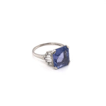 ART DECO 5.63 CARAT CEYLON SAPPHIRE AND DIAMOND PLATINUM RING