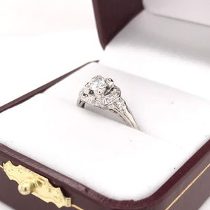 ANTIQUE 0.35 CARAT PLATINUM DIAMOND RING