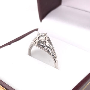 ANTIQUE 0.55 CARAT DIAMOND PLATINUM FILIGREE RING