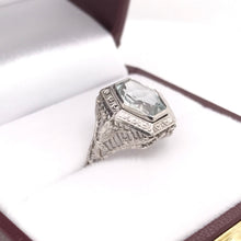ANTIQUE AQUAMARINE FILIGREE RING