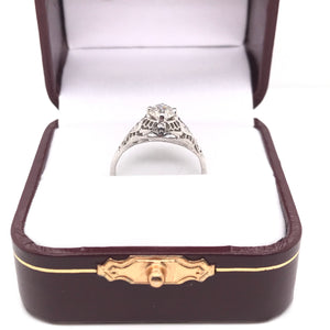 ANTIQUE 0.55 CARAT DIAMOND PLATINUM FILIGREE RING