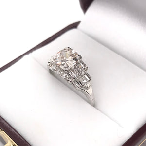 ART DECO 1.10 CARAT DIAMOND PLATINUM RING