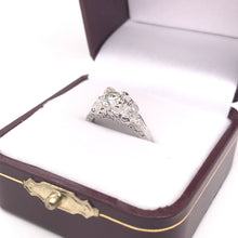 EDWARDIAN 0.74 CARAT DIAMOND AND PLATINUM FILIGREE RING