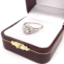 ANTIQUE 0.35 CARAT PLATINUM DIAMOND RING
