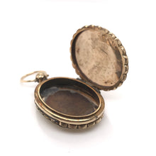 10K GOLD VICTORIAN LOCKET