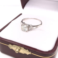 ART DECO 0.75 CARAT DIAMOND PLATINUM RING