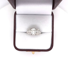ART DECO 0.97 CARAT DIAMOND PLATINUM RING