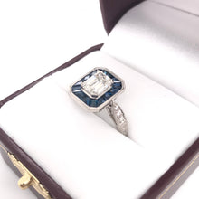 ANTIQUE STYLE 1.12 CARAT DIAMOND SAPPHIRE AND PLATINUM RING