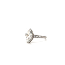 ANTIQUE 1.33 CARAT MARQUISE CUT DIAMOND RING