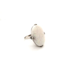 VINTAGE MID CENTURY LARGE WHITE OPAL COCKTAIL RING