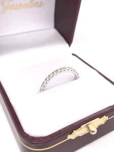 CONTEMPORARY 0.47 CARAT DTW DIAMOND WHITE GOLD BAND