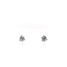 1/2 CARAT DTW DIAMOND STUD EARRINGS