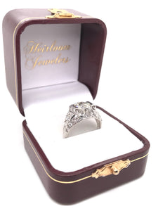ANTIQUE ART DECO 1.70 CARAT DIAMOND PLATINUM FILIGREE RING
