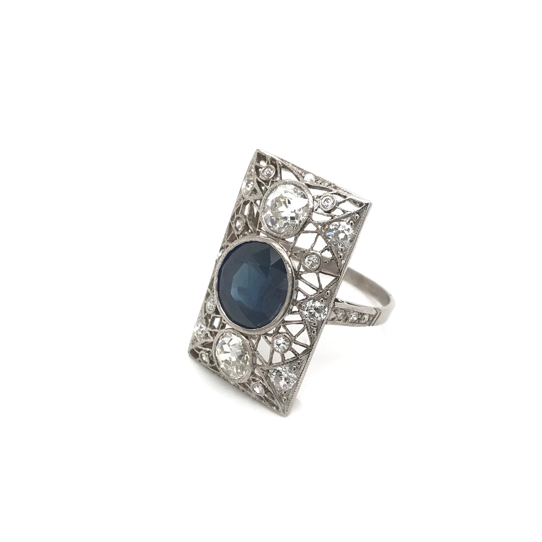 ART DECO 3 CARAT SAPPHIRE AND DIAMOND PLATINUM FILIGREE RING