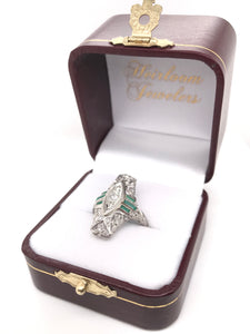ANTIQUE DIAMOND AND EMERALD FILIGREE DINNER RING