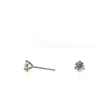 1/2 CARAT DTW DIAMOND STUD EARRINGS