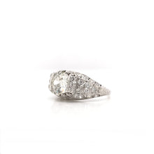 ANTIQUE ART DECO 1.70 CARAT DIAMOND PLATINUM FILIGREE RING