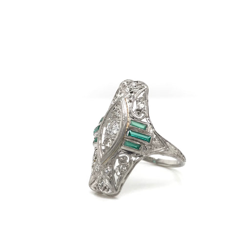 ANTIQUE DIAMOND AND EMERALD FILIGREE DINNER RING