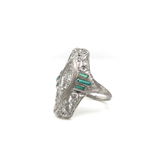 ANTIQUE DIAMOND AND EMERALD FILIGREE DINNER RING