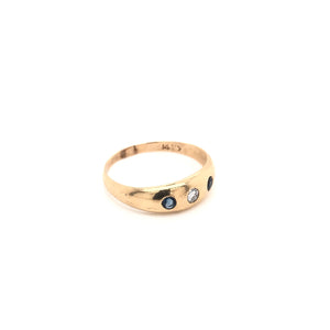PETITE VICTORIAN 0.04 DTW DIAMOND AND SAPPHIRE RING