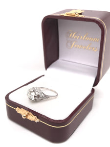 ANTIQUE EDWARDIAN 0.90 CARAT DIAMOND AND PLATINUM FILIGREE RING