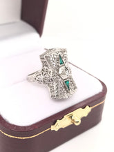 ANTIQUE ART DECO EMERALD AND DIAMOND FILIGREE RING