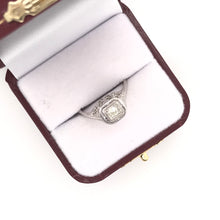 ANTIQUE ART DECO 0.20 CARAT DIAMOND PLATINUM FILIGREE RING