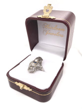 ANTIQUE ART DECO DIAMOND AND SAPPHIRE FILIGREE RING