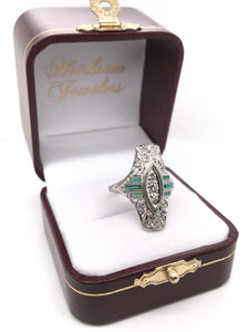 ANTIQUE DIAMOND AND EMERALD FILIGREE DINNER RING