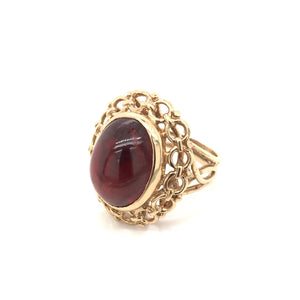 MID CENTURY CABOCHON GARNET COCKTAIL RING