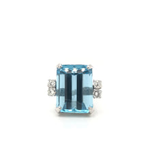 VINTAGE MID CENTURY SANTA MARIA AQUAMARINE AND DIAMOND COCKTAIL RING