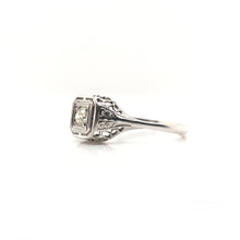 ANTIQUE ART DECO 0.20 CARAT DIAMOND PLATINUM FILIGREE RING