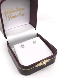 3/8 CARAT DTW DIAMOND STUD EARRINGS