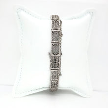 ANTIQUE DIAMOND AND SAPPHIRE FILIGREE BRACELET