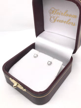 3/8 CARAT DTW DIAMOND STUD EARRINGS