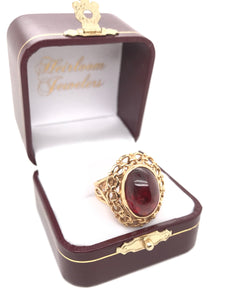 MID CENTURY CABOCHON GARNET COCKTAIL RING